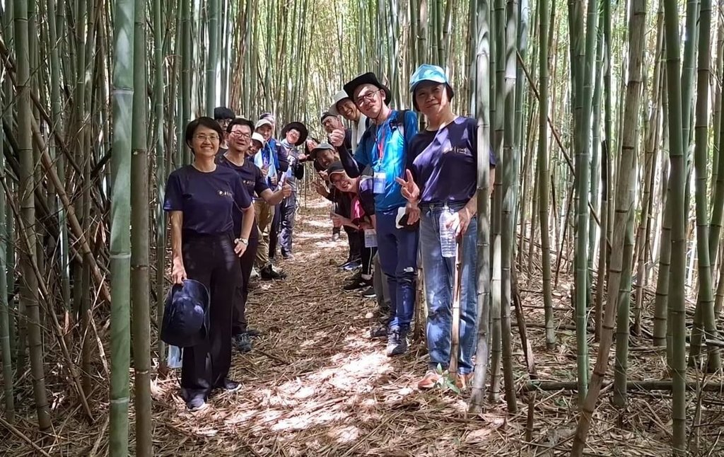 首頁 / 生活 國際步道交流 客委會邀日本團赴苗栗走訪樟之細路 2024/7/3 20:39（7/3 21:56 更新） 客家委員會推動「樟之細路」成為國家級綠道之一