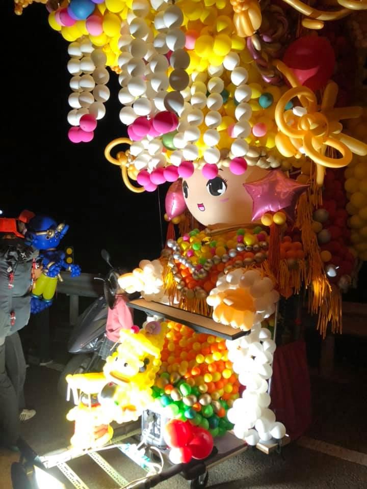 每年白沙屯媽祖進香，是當地重要民俗活動。